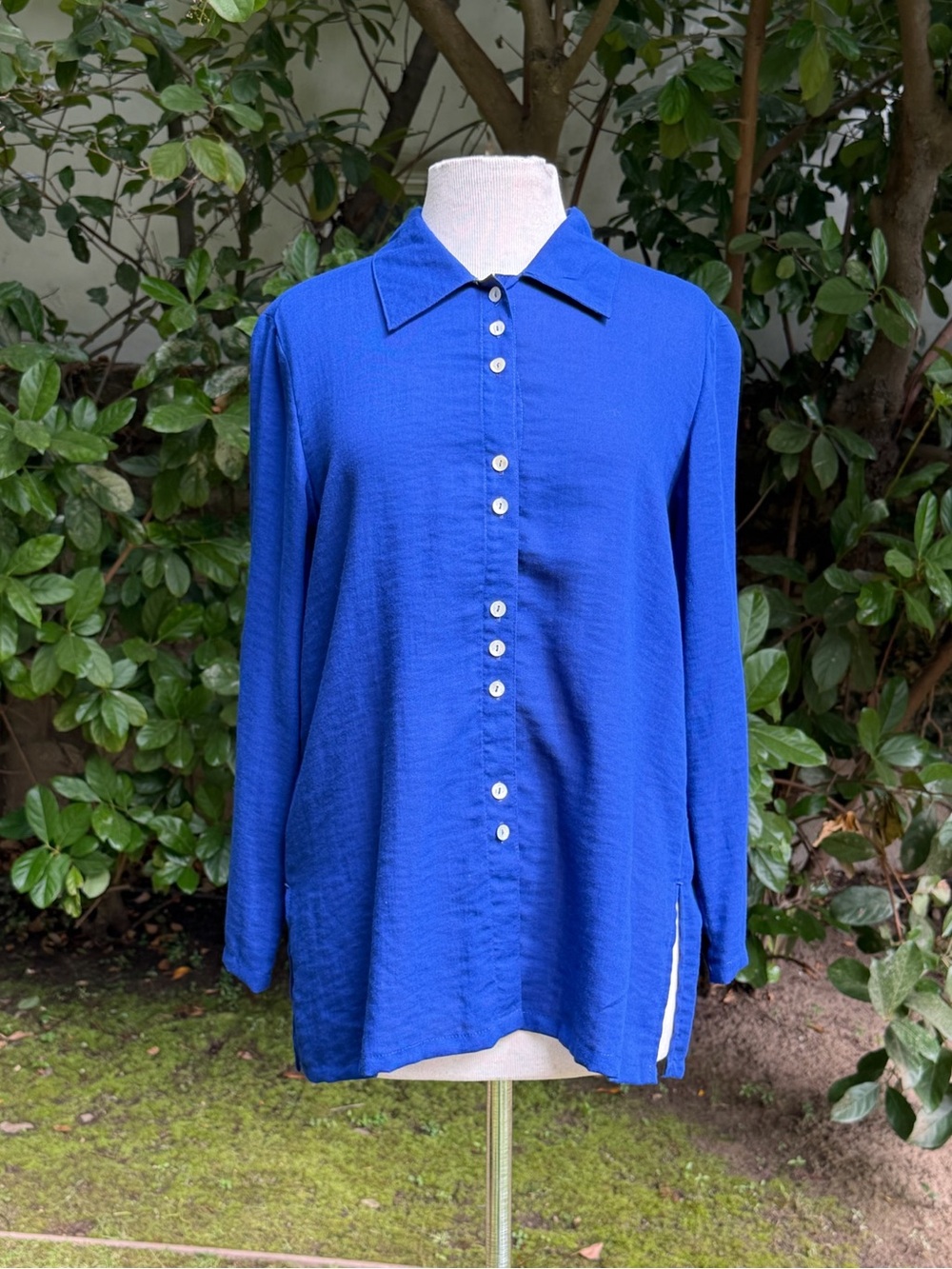 Fridaze "linen redefined" button-down long-sleeve shirt - size M